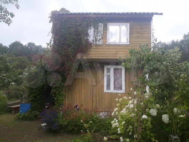 Дача 30 м² на участке 5 сот.