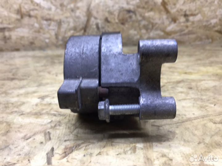 Ролик натяжной Volkswagen Passat B6 2.0 2008