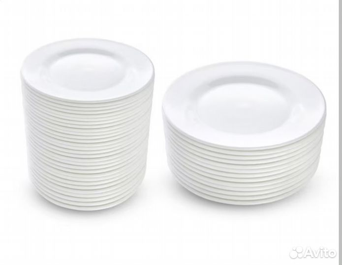 Тарелки белые