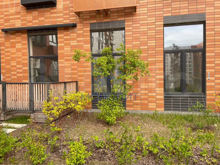 2-к. квартира, 61 м², 1/9 эт.