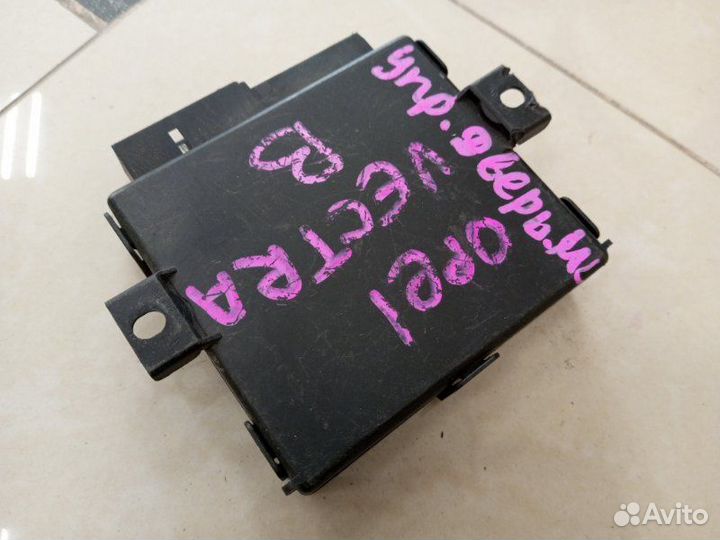 Блок электронный Opel Vectra B хетчбек Y16XE 2000