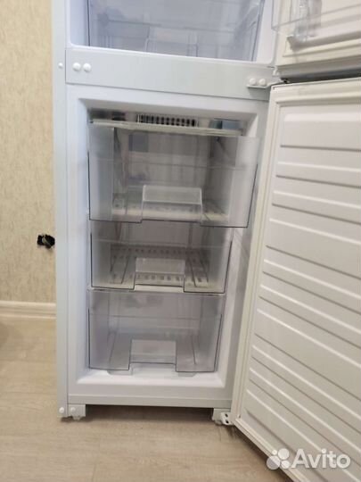 Холодильник (новый)