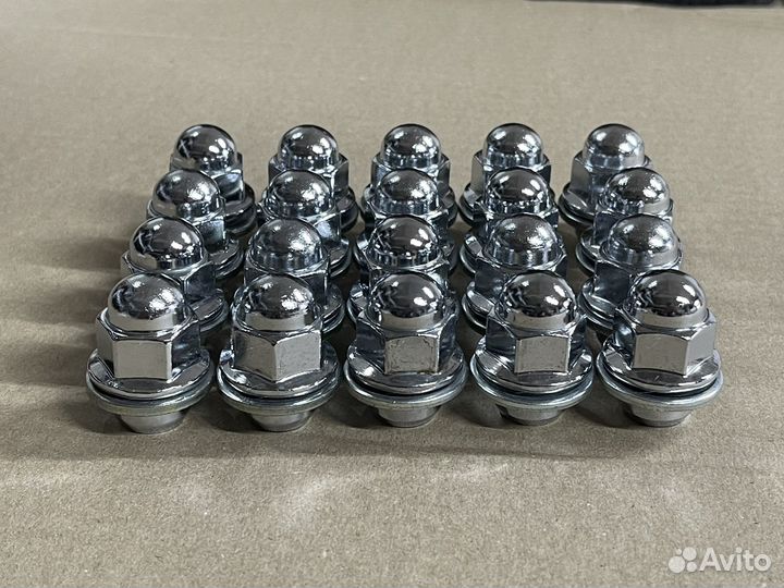 Гайки колесные Mitsubishi, Toyota Оригинал