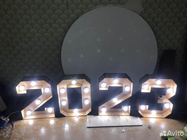 Обьемные цифры-буквы-фигуры с лампами
