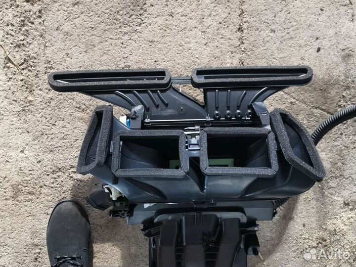 Корпус воздушного фильтра Шкода Октавия А7 (2013-2