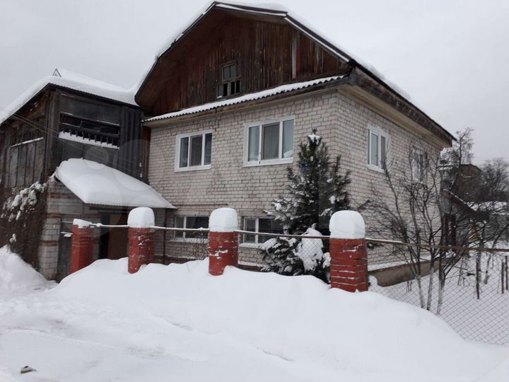 Дом 100 м² на участке 6 сот.