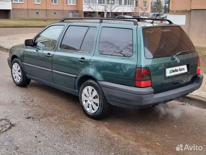 Volkswagen Golf 1.6 МТ, 1997, 280 000 км