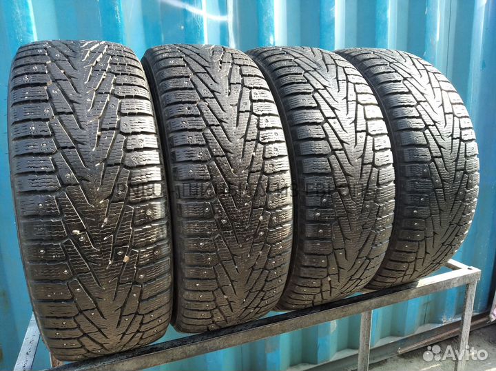 Nokian Tyres Hakkapeliitta 7 SUV 265/65 R17 116T