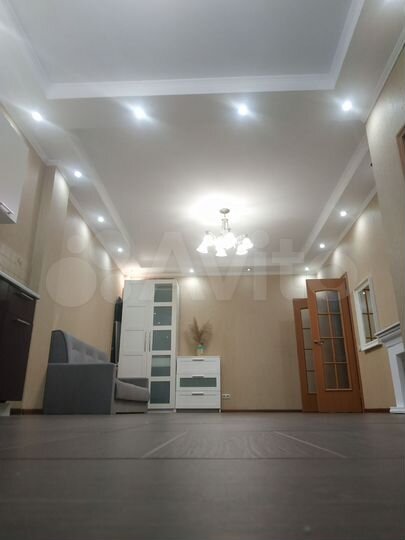 2-к. квартира, 55 м², 3/4 эт.