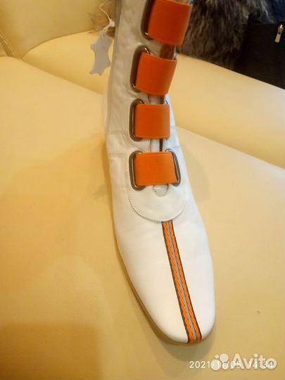 Ботинки женские