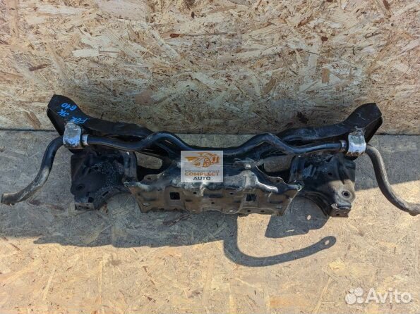 Подрамник передний Subaru Forester 5 SK