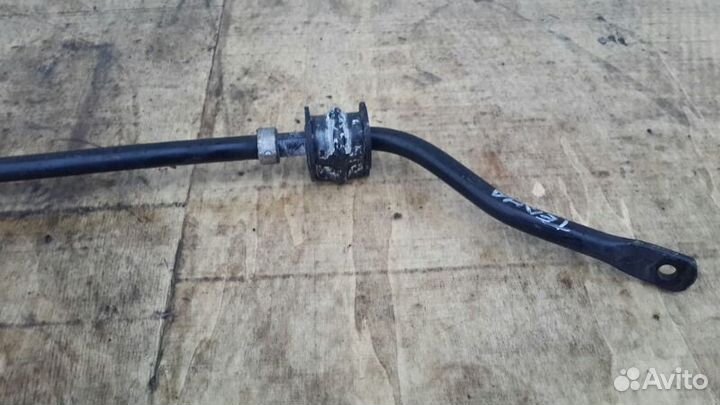 Стабилизатор поперечной устойчивости Ниссан Теана