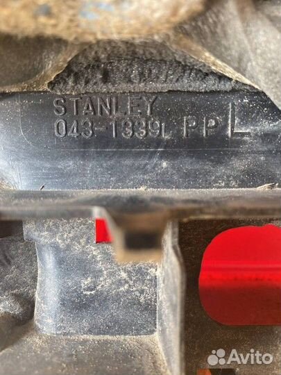 Фонарь задний наружный левый Mazda 626