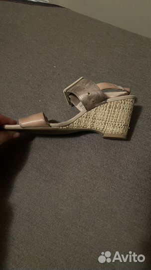 Босоножки женские 37 размер