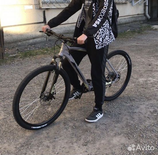 Велосипед 29 Forward Apache 2.0 Disc