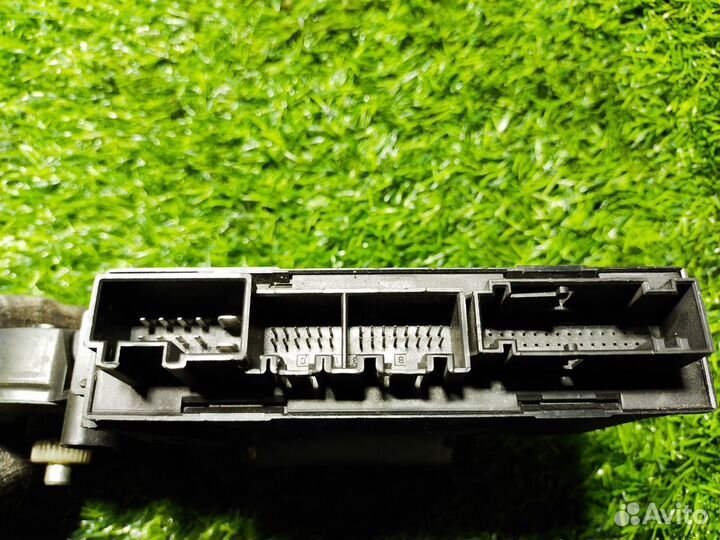 Мотор стеклоподъемника Volkswagen Touareg (GP) I