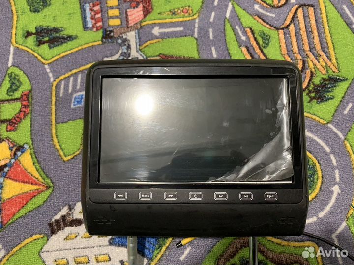 Подголовник с монитором