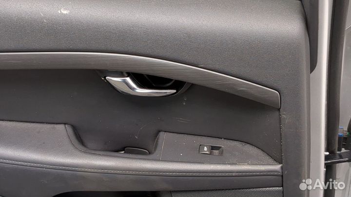 Дверь левая задняя Volvo XC70, 2016