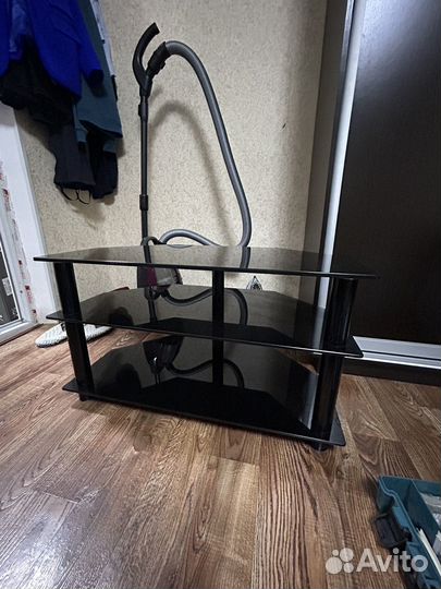 Стеклянная тумба под тв телевизор