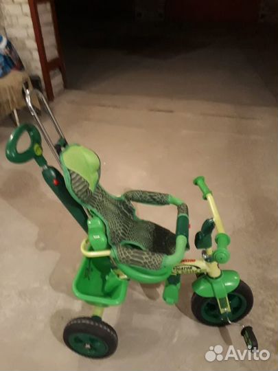 Детский трехколесный велосипед