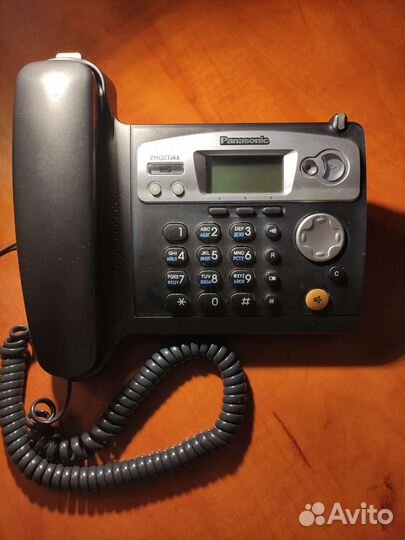 Телефон Panasonic KX-TCD540RUT с автоответчиком