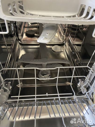 Встраиваемая посудомоечная машина Bosch SPV4HMX1DR