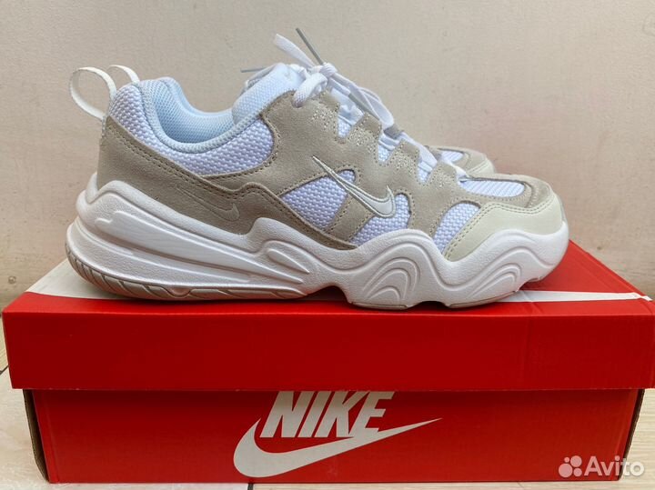 Кроссовки Nike Tech Hera