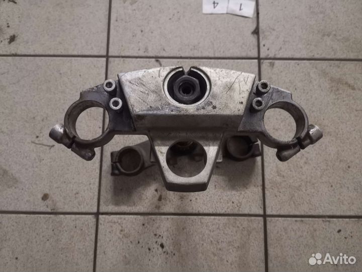 Траверсы Kawasaki ZZR 400 1