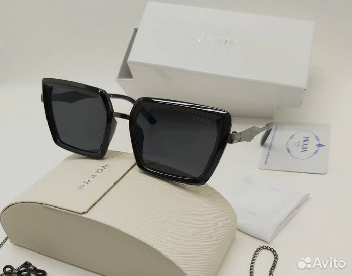 Солнцезащитные очки