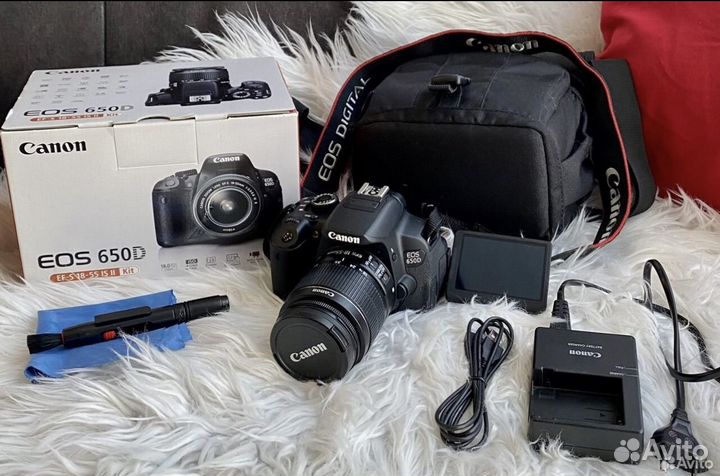 Зеркальный фотоаппарат canon 650d