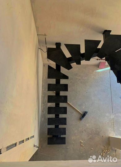 Облицовка бетонных лестниц