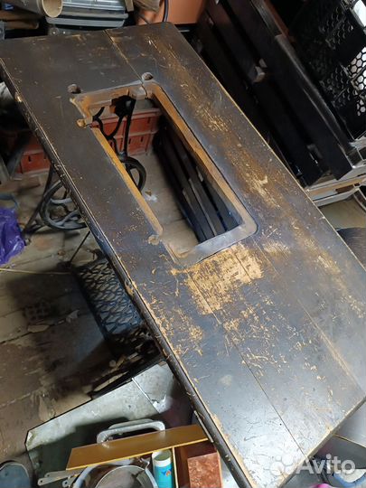 Чугунная станина от швейной машинки СССР