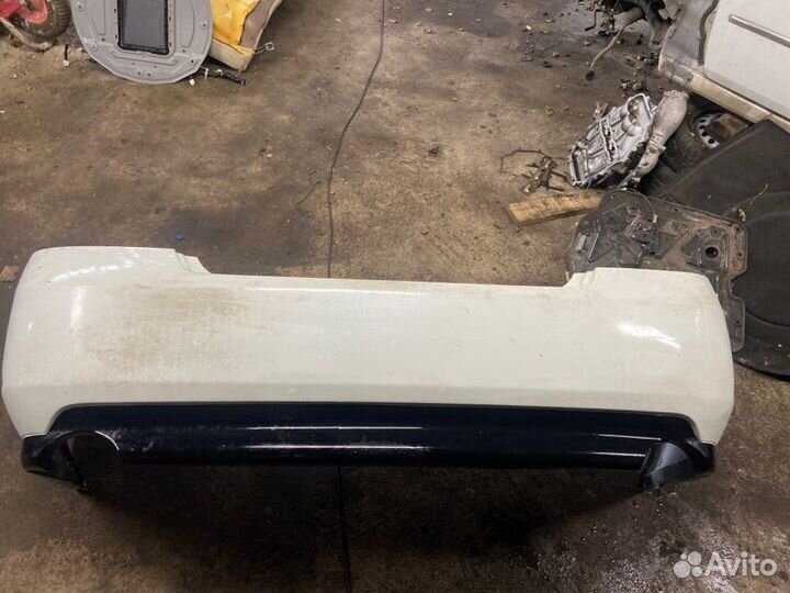 Бампер задний Nissan Fuga Y50 VQ35DE 2006