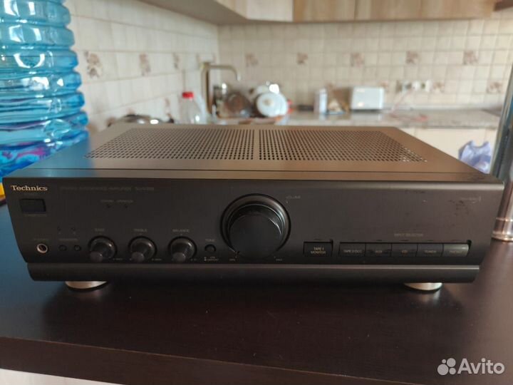 Усилитель звука Technics SU-V 300