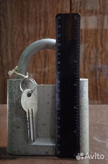 Замок гаражный навесной