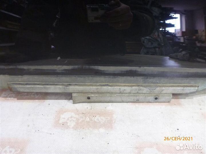 Стекло двери заднее левое Toyota Camry ACV40 2azfe