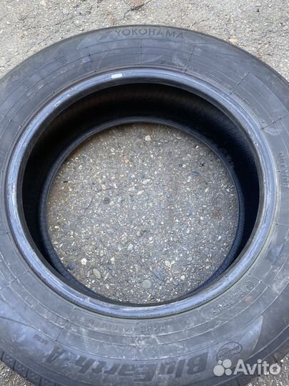 Yokohama BluEarth-A 215/65 R16