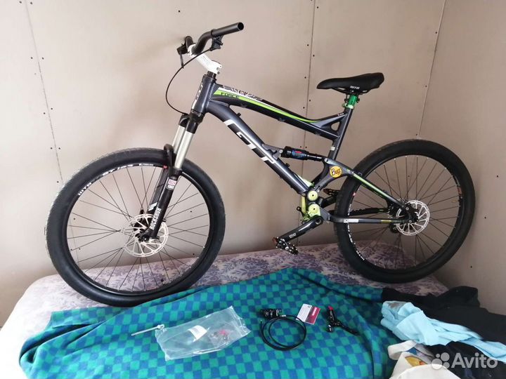 Gt force 1