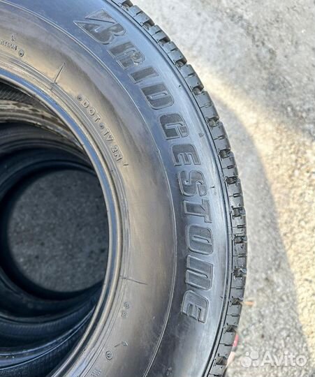 Bridgestone Dueler H/T 684 245/70 R16