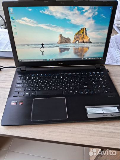 Ноутбук Acer, 4 ядра, 8 Gb, SSD Win 10
