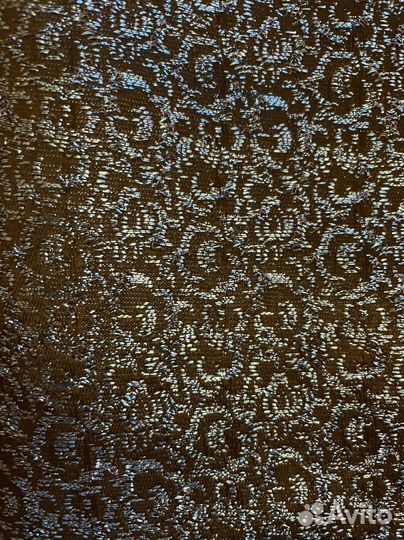 Отрез ткани парча