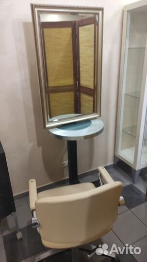 Welonda кресло + зеркало парикмахерское