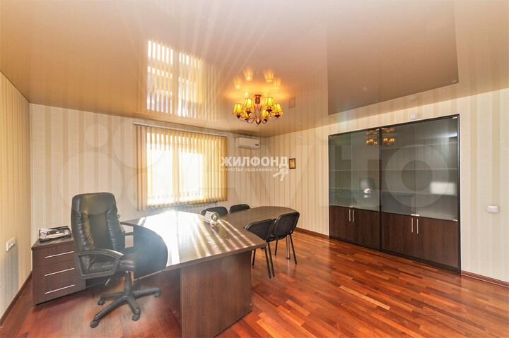 Продам помещение свободного назначения, 950 м²