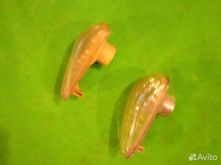 Повторители поворотов в крыло Mercedes w 210