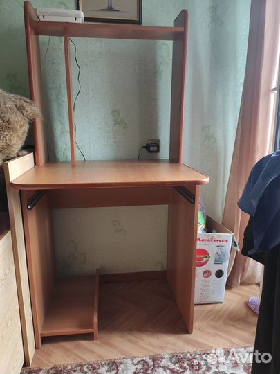 Компьютерный стол маленький бу