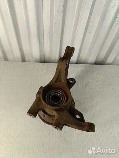 Кулак поворотный передний правый Kia Ceed 1