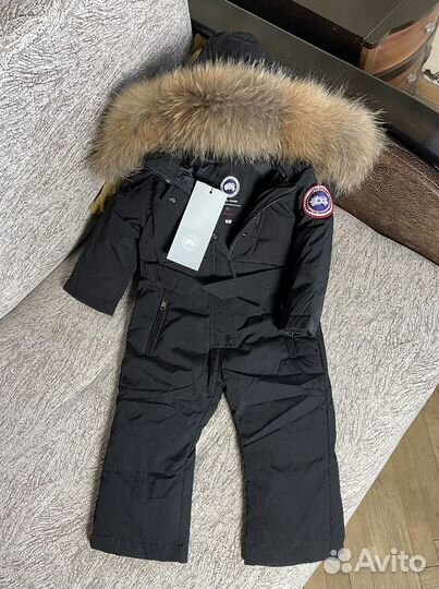 Комбинезон Canada Goose зимний новый