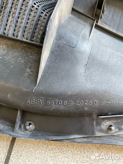 Жабо Toyota Carina AT-212