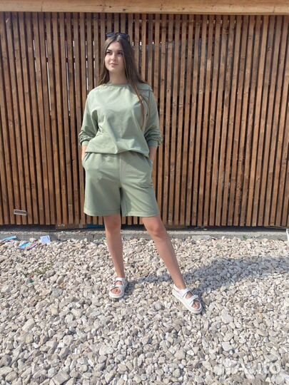 Летний костюм с шортами из хлопка