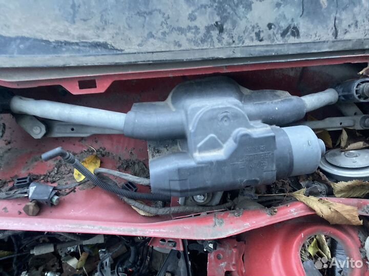 Трапеция стеклоочистителя opel astra h